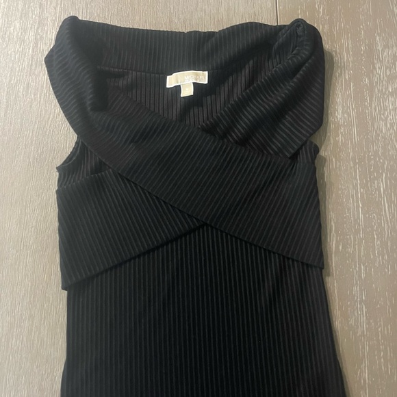 MICHAEL Michael Kors Dresses & Skirts - Michael Kors off shoulder ribbed midi bodycon black party cocktail dress Size M